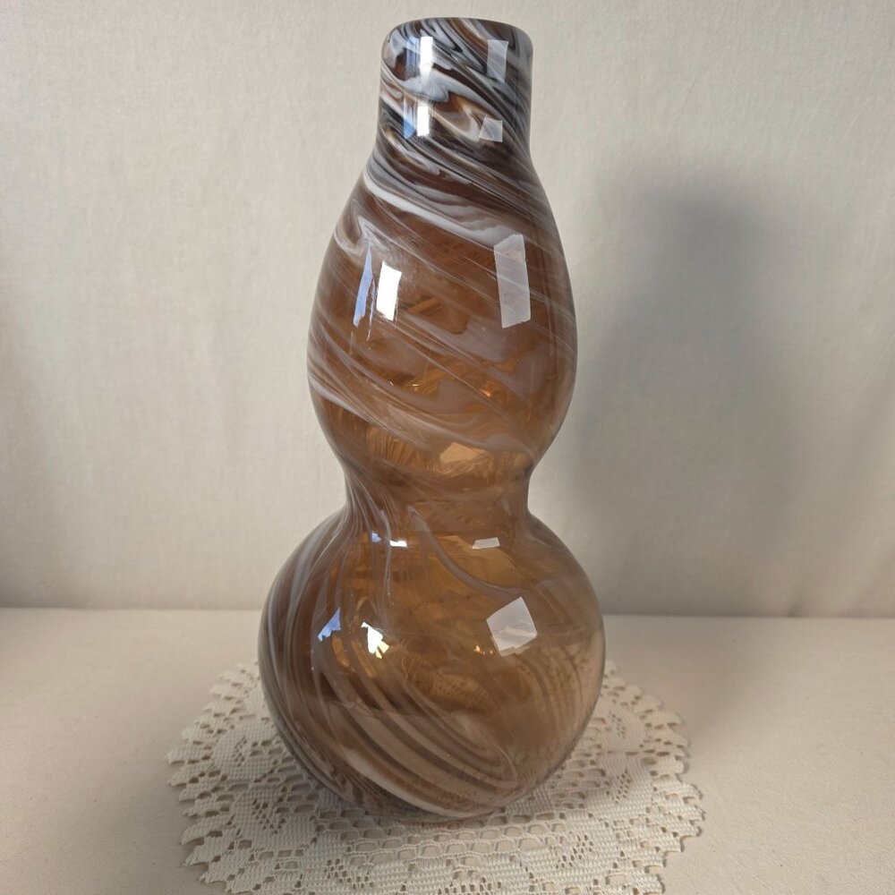 Vintage Hand Blown Glass Vase Double Gourd Shape 14" Swirled Brown & White Patte - Picture 4 of 6